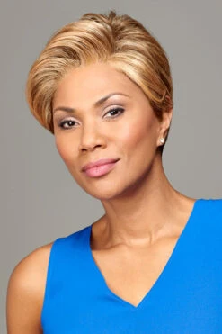 Dylan Wig By Henry Margu 25 Dylan Wig By Henry Margu -Wig Promotion Store 2475 Dylan 24H18 inset 3