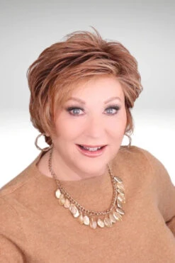 Fierce And Focused Wig By Raquel Welch -Wig Promotion Store Fierce FocusedSSIcedPumpkinSpiceRL29 33SSfromt