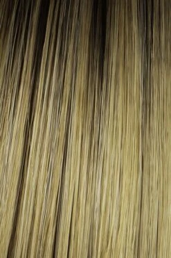 Courtside Waves Wig By Hairdo -Wig Promotion Store HD True2Life SS25 Rooted Ginger Blonde e64b3553 67cd 4186 a84b 6db8f544aa12