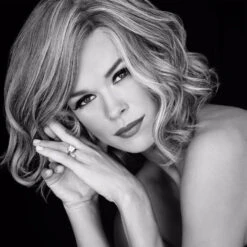 Headliner Wig By Raquel Welch -Wig Promotion Store Headliner 3