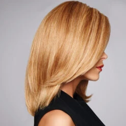 Headliner Wig By Raquel Welch -Wig Promotion Store Headliner Side 1