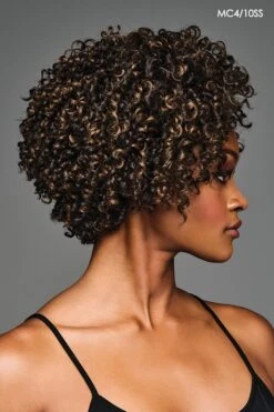 Aniyah Wig By Kim Kimble | Heat-Friendly Synthetic -Wig Promotion Store KK Aniyah Model2 Side2