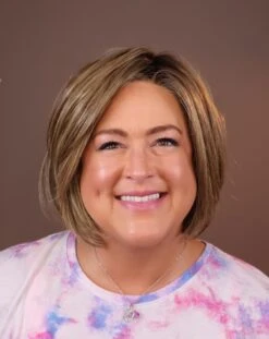 Let's Rendezvous Wig By Raquel Welch -Wig Promotion Store Let srendezvousSSIcedcafelatte