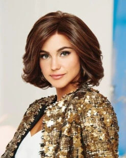 Crowd Pleaser Wig By Raquel Welch -Wig Promotion Store RW CrowdPleaser Model Lifestyle2