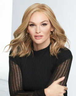 Wavy Day Wig By Raquel Welch | Mono Top -Wig Promotion Store RW WavyDay Model Front2