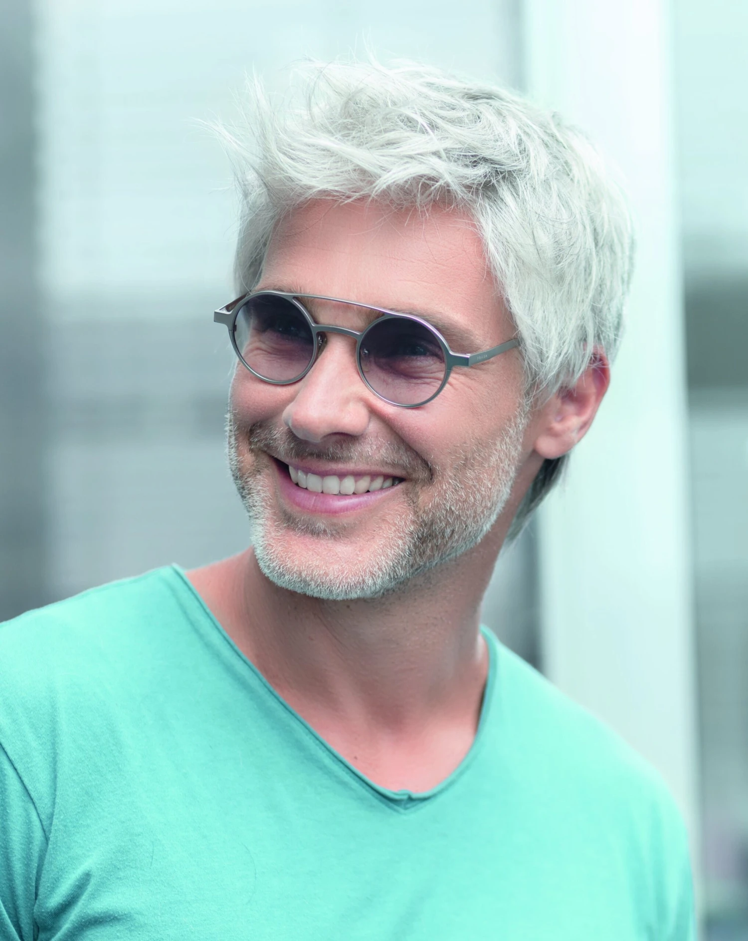 George 5 Stars Men's Wig By Ellen Wille | HAIRforMANce 5 George 5 Stars Men's Wig By Ellen Wille | HAIRforMANce - Image 3