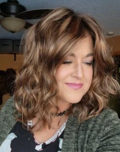 Riley Wig By Henry Margu | Mono Part -Wig Promotion Store rileyHM8 27 26GR2