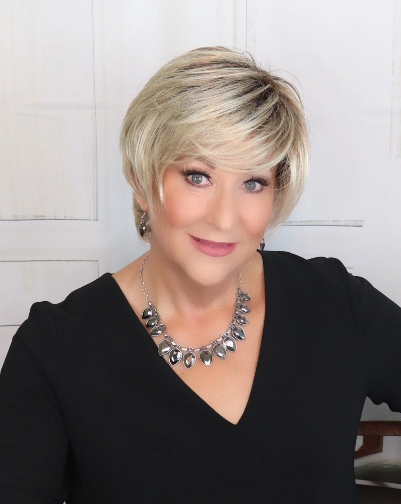 Satin Wig By Ellen Wille | Double Mono Top 7 Satin Wig By Ellen Wille | Double Mono Top - Image 5